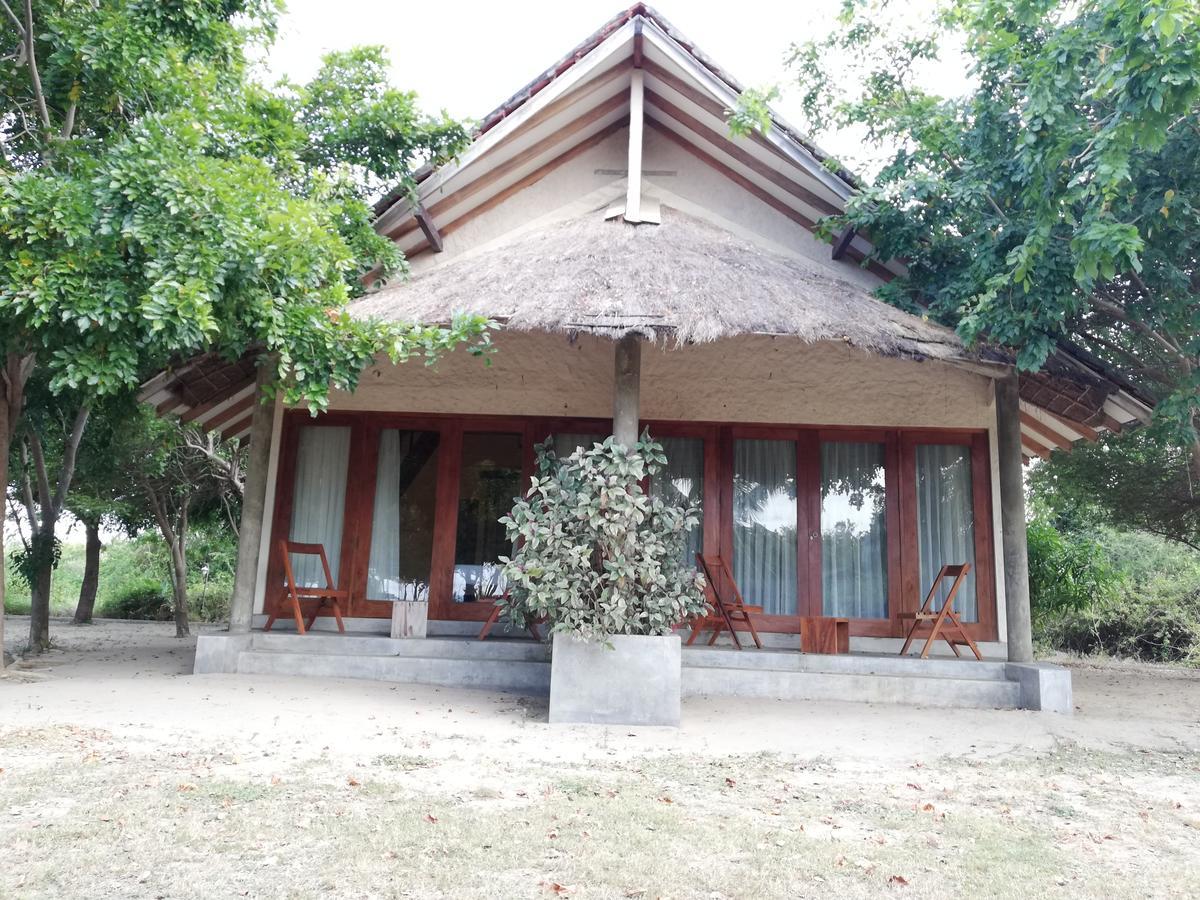 Giman Free Beach Resort Passikudah Esterno foto